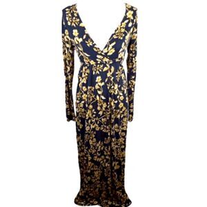 Jessica Simpson maternity Black and golden yellow V-Neck Bishop Sleeve Gown